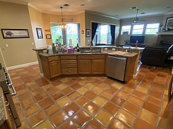 Saltilli tile